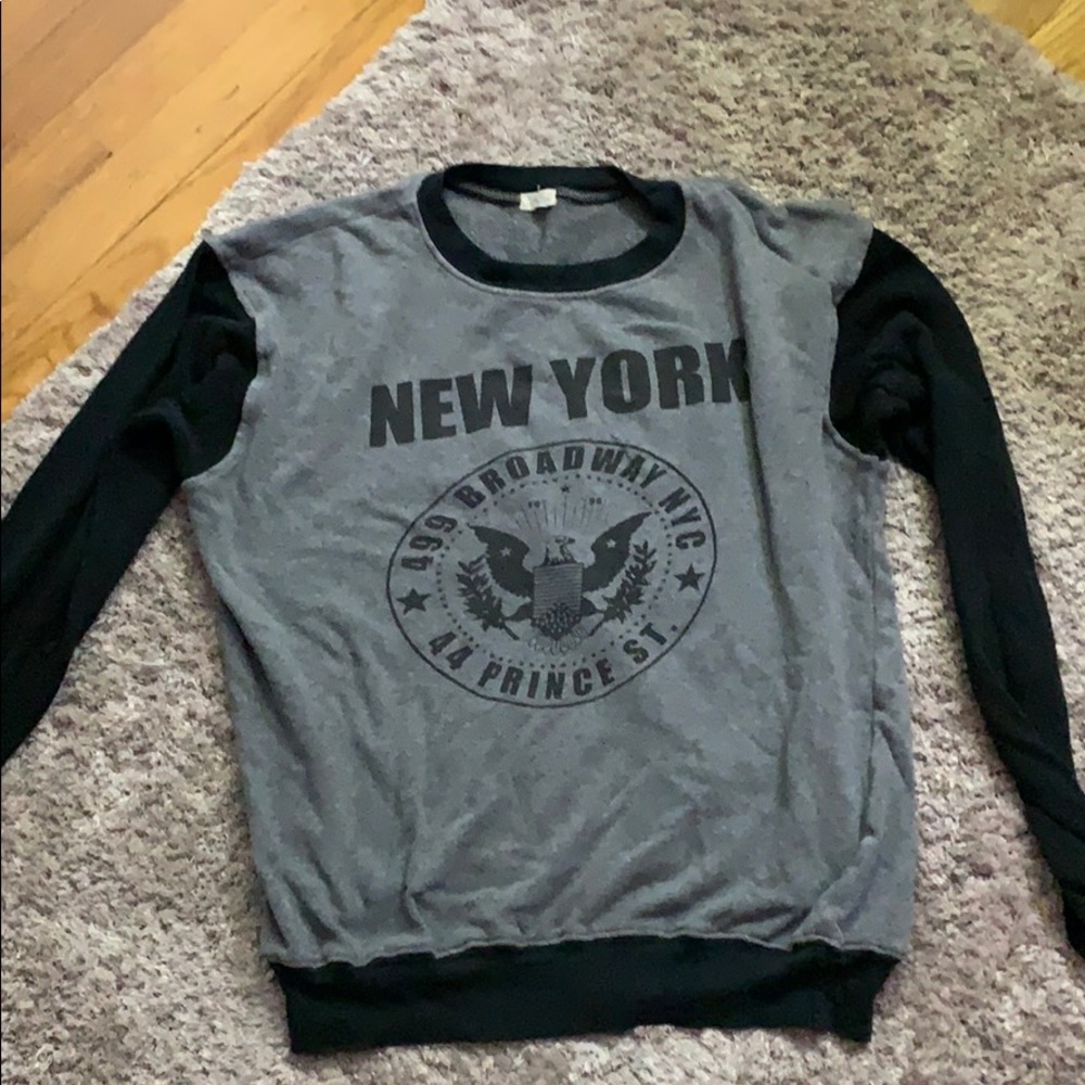 Brandy Melville/ John Gault New York crew neck